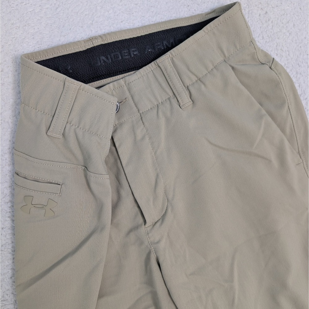 Under Armour The Showdown Golf Pants Match Play‎ Beige Nylon Stretch 30x30 EUC.